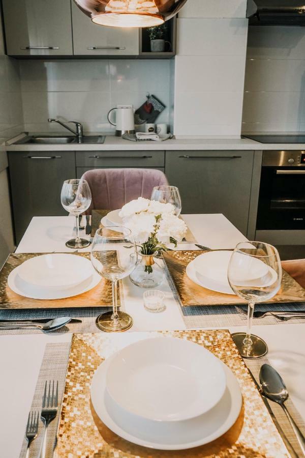 Apartman Bacchus Pula Ngoại thất bức ảnh