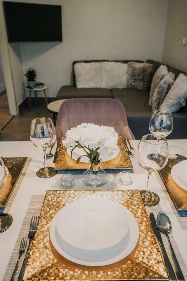 Apartman Bacchus Pula Ngoại thất bức ảnh