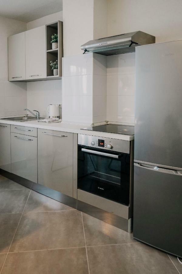 Apartman Bacchus Pula Ngoại thất bức ảnh