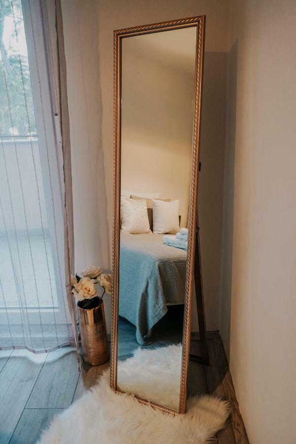 Apartman Bacchus Pula Ngoại thất bức ảnh