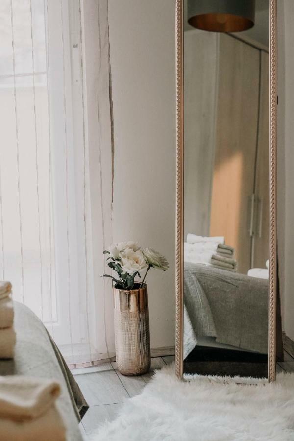 Apartman Bacchus Pula Ngoại thất bức ảnh